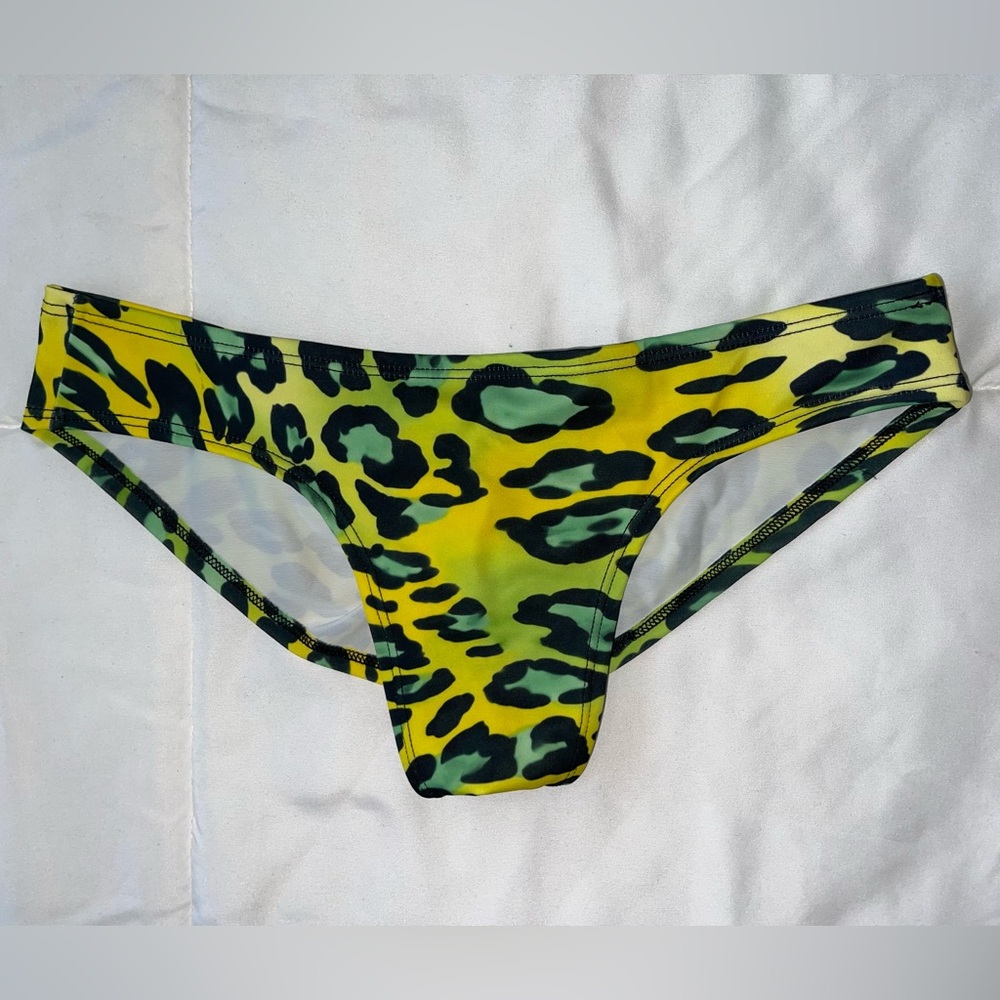 FJ Swim Cheeky Bikini Bottom - One size